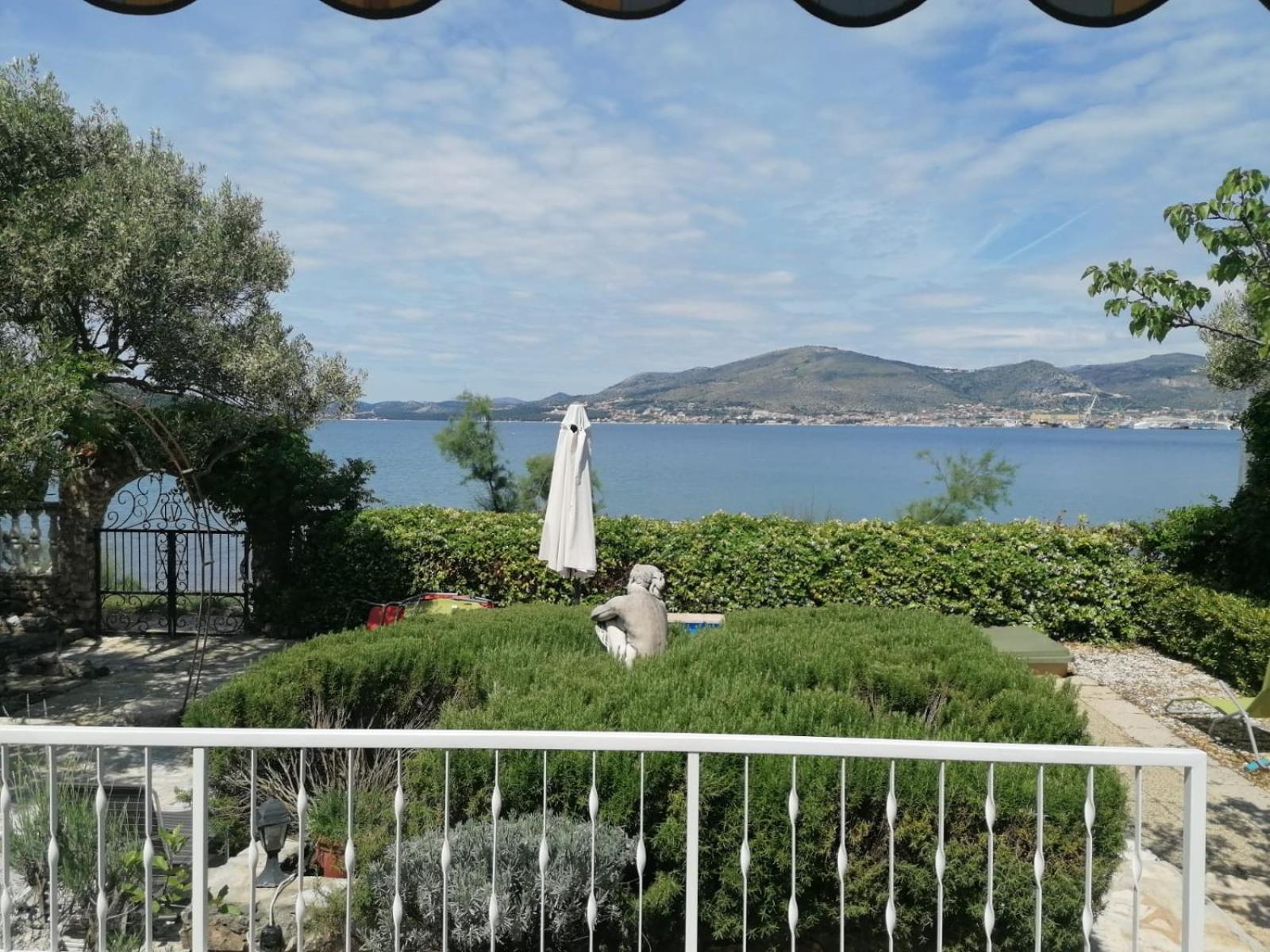 Apartments Villa Julia Trogir Luaran gambar