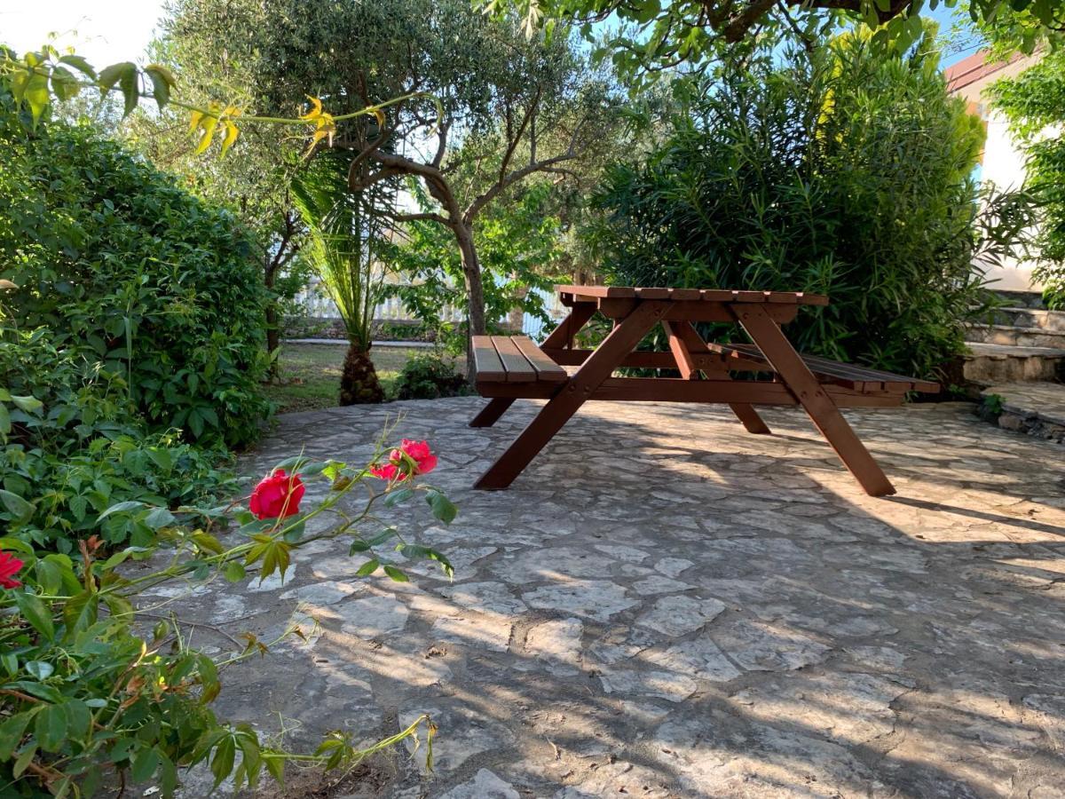 Apartments Villa Julia Trogir Luaran gambar